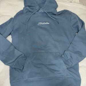 Hollister Men's Blue Hoodie Sweater